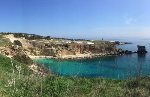 CONSOLIDAMENTO COSTONE ROCCIOSO LOCALITA' PORTO MIGGIANO - SANTA CESAREA TERME (LE)